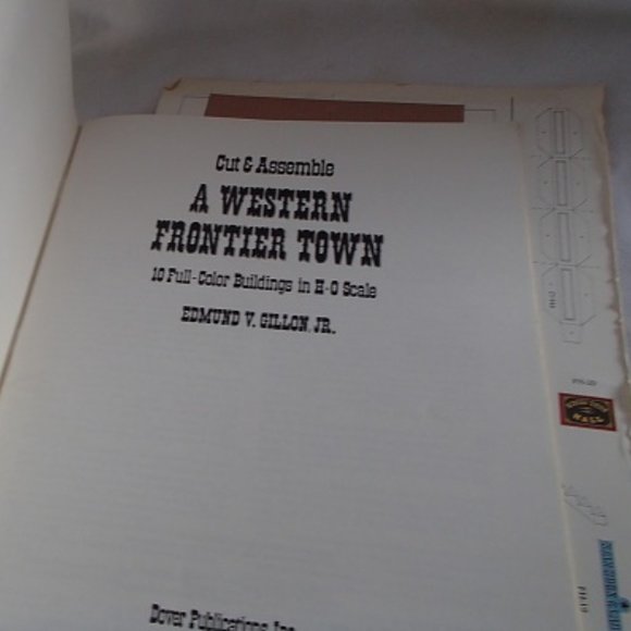 COPY - Cut Assemble A Western Frontier Town Edmund V. Gillon Jr 10 Full Color B… - Picture 5 of 11